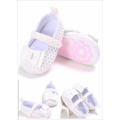 Cheap Baby Cute Bow-knot Kid shoes Preety newborn baby Sandals shoes child prewalker casual jelly shoes 3 colors
Cheap  Baby Cute Bow-knot Kid shoes Preety newborn baby Sandals shoes child prewalker casual jelly shoes 3 colors